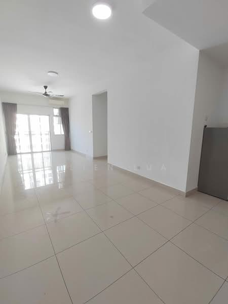 Service Residence for Sale at Meridin Bayvue @ Sierra Perdana - Vlien Lua - PropertyGuru.com.my