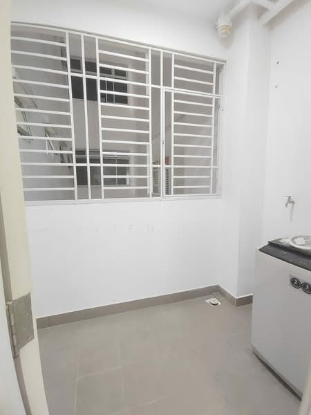 Service Residence for Sale at Meridin Bayvue @ Sierra Perdana - Vlien Lua - PropertyGuru.com.my