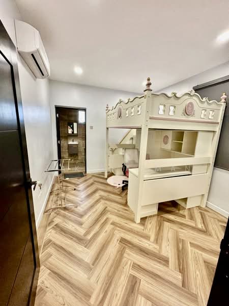 Rumah Teres 2 Tingkat untuk Dijual di Bandar Setia Alam (Kapar) - Syakir Adman - Bedroom - PropertyGuru.com.my