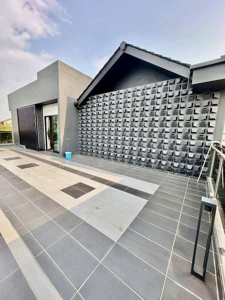 Rumah Teres 2 Tingkat untuk Dijual di Bandar Setia Alam (Kapar) - Syakir Adman - Exterior - PropertyGuru.com.my