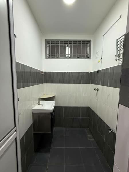 2-storey Terraced House for Sale in Taman Sri Saujana (Kota Tinggi) - Win Lim - Bathroom - PropertyGuru.com.my