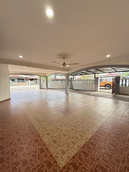 2-storey Terraced House for Sale in Taman Sri Saujana (Kota Tinggi) - Win Lim - Entrance - PropertyGuru.com.my