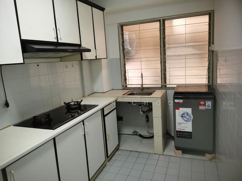 Kondominium untuk Disewa di Vista Komanwel A - Livien Choo - Kitchen - PropertyGuru.com.my