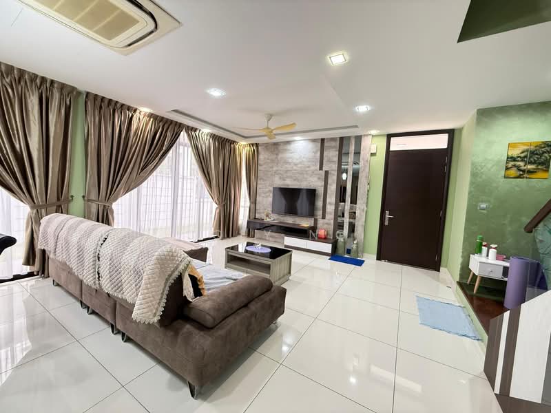 Cluster House for Rent in Horizon Hills (Iskandar Puteri (Nusajaya)) - Joey Ng - Living Room - PropertyGuru.com.my