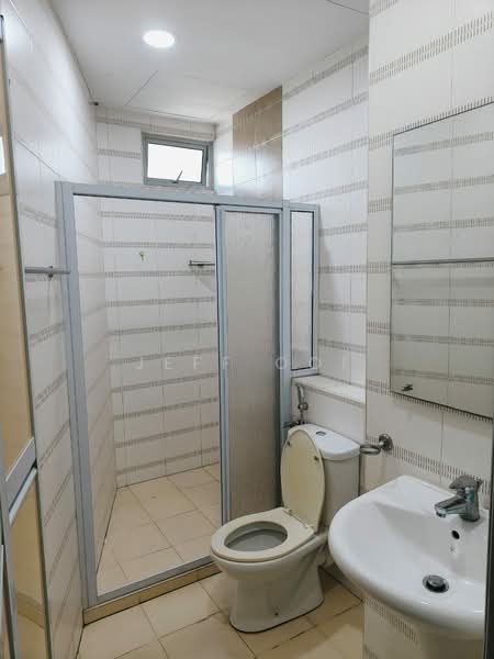 Condominium for Rent at The View Condominium - Jeff Ooi - Bathroom - PropertyGuru.com.my