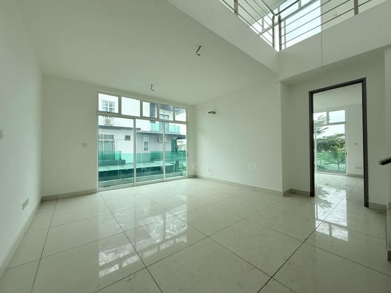 Cluster House for Sale in Skudai (Johor) - Sky Khoo - Living Room - PropertyGuru.com.my