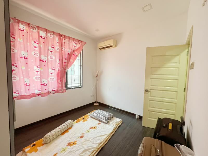 Cluster House for Sale in Taman Adda Heights (Tebrau) - Roy Yap - Bedroom - PropertyGuru.com.my