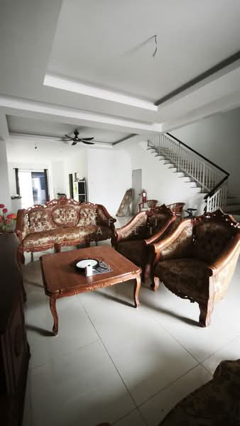2-storey Terraced House for Rent in Dengkil (Selangor) - Rafizi Ramli - Living Room - PropertyGuru.com.my