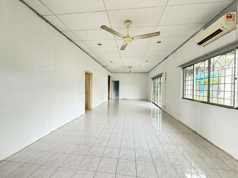 Taman Pinggiran Putra untuk Untuk Dijual - RM 750,000, Apr 2026 - Interior - PropertyGuru.com.my