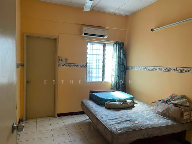 2-storey Terraced House for Sale in Bukit Rimau (Shah Alam) - Esther Leong - Bedroom - PropertyGuru.com.my
