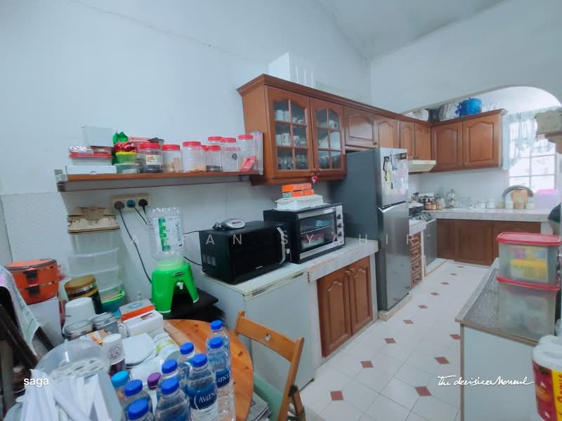1-storey Terraced House for Sale in Ampang (Selangor) - Affan Syahir - Kitchen - PropertyGuru.com.my
