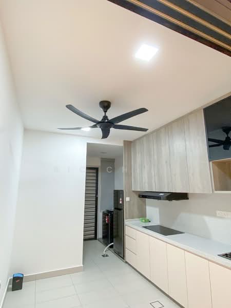 Bandar Bukit Raja : Ayra 2 untuk Untuk Dijual - RM 799,000, Apr 2026 - Kitchen - PropertyGuru.com.my