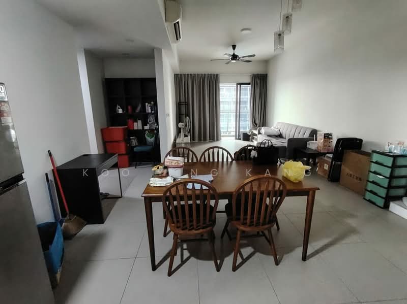 Service Residence for Rent at Seventeen Mall & Residences (Biji Living) - Koo Ying Kang - Living Room - PropertyGuru.com.my