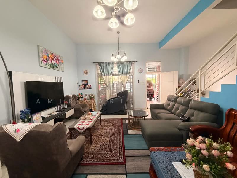 2-storey Terraced House for Sale in Pasir Gudang (Johor) - Amir Faris Rusli - Living Room - PropertyGuru.com.my