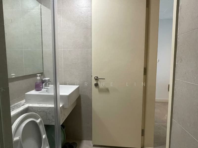 Service Residence for Sale at Ooak Serviced Apartments @ Kiara 163 - Cathrine Lin - Bathroom - PropertyGuru.com.my