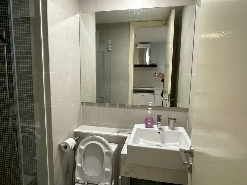 Service Residence for Sale at Ooak Serviced Apartments @ Kiara 163 - Cathrine Lin - Bathroom - PropertyGuru.com.my