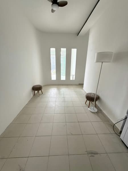 Apartment for Sale at Lake View Suites - Kelvin Koay - Interior - PropertyGuru.com.my