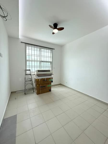 Apartment for Sale at Lake View Suites - Kelvin Koay - Interior - PropertyGuru.com.my