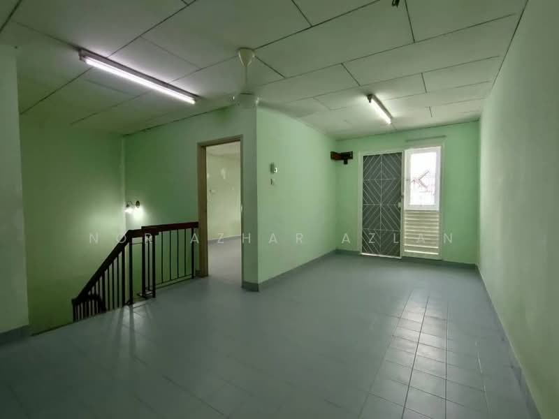 2-storey Terraced House for Sale in SS7 (Petaling Jaya) - Nor Azhar Azlan - Interior - PropertyGuru.com.my