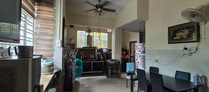 2-storey Terraced House for Sale in Jenjarom (Selangor) - Noraini Dahan - Kitchen - PropertyGuru.com.my