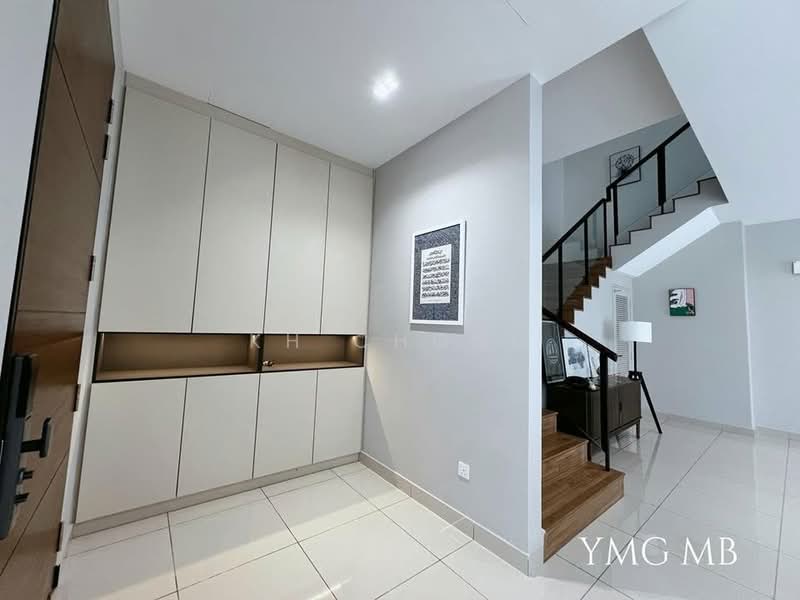 2-storey Terraced House for Sale in Telok Panglima Garang (Selangor) - KH Chong - Entrance - PropertyGuru.com.my