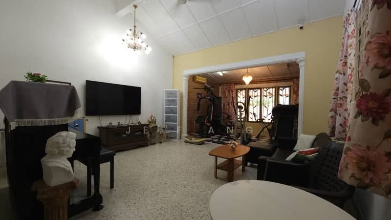 Semi-Detached House for Sale in Perling (Johor) - Jeff Ang - Living Room - PropertyGuru.com.my
