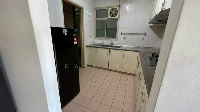 Condominium for Rent at Puncak Damansara - Dani Lim - Kitchen - PropertyGuru.com.my