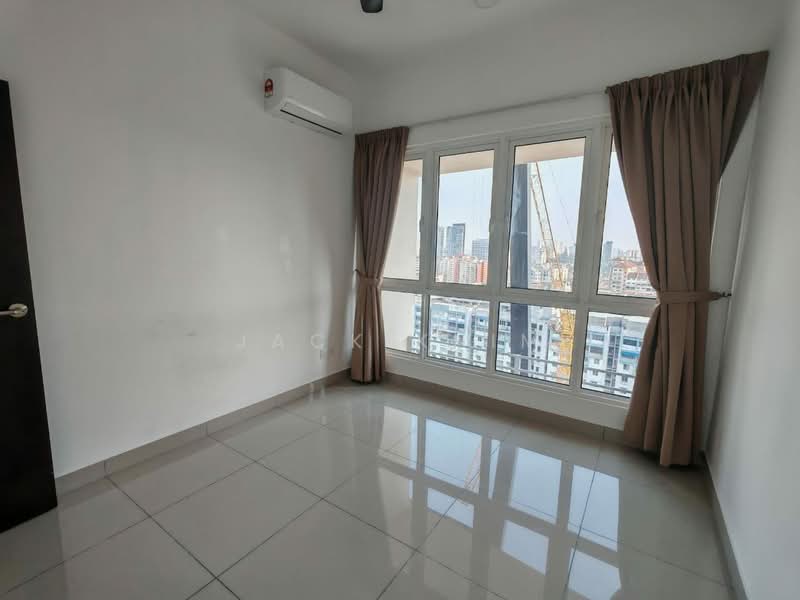 Setia Sky Ville untuk Untuk Dijual - RM 700,000, Mac 2026 - 3rd bedroom - PropertyGuru.com.my
