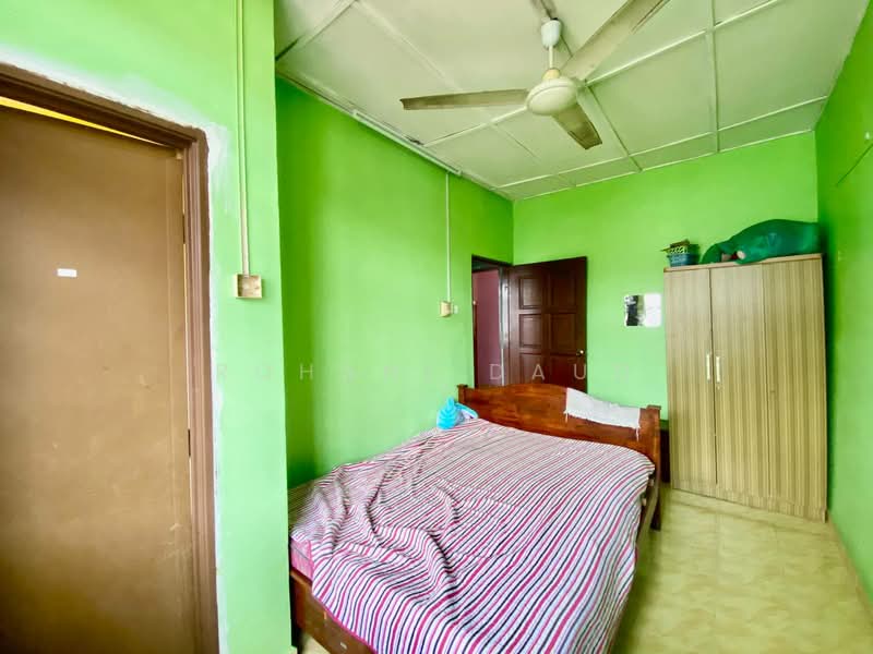 2-storey Terraced House for Sale in Bukit Beruntung (Selangor) - Rohani Daud - Bedroom - PropertyGuru.com.my