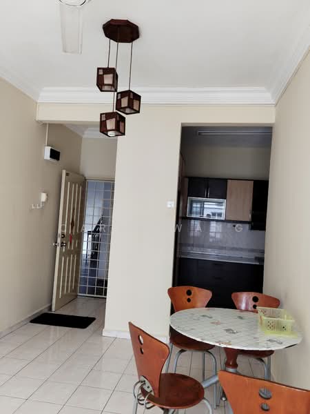 Apartment for Rent at Pangsapuri Sri Alpinia - Caren Wang - Dining Room - PropertyGuru.com.my