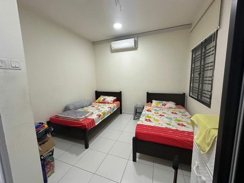 Condominium for Sale at Scott Towers @ Larkin JB - Win Tan - Bedroom - PropertyGuru.com.my