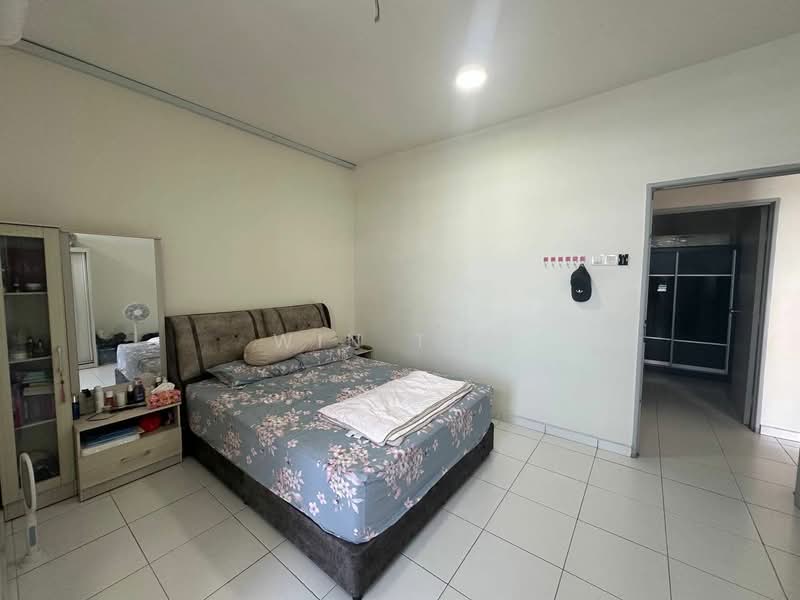 Condominium for Sale at Scott Towers @ Larkin JB - Win Tan - Bedroom - PropertyGuru.com.my