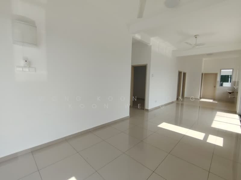 1-storey Terraced House for Sale in Bandar Mahkota Banting (Tanjong Duabelas) - Wong Koon Wong Koon Weng - Living Room - PropertyGuru.com.my