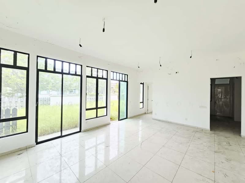 Semi-Detached House for Sale in Eco Majestic (Semenyih) - Dexter Yeong - Living Room - PropertyGuru.com.my
