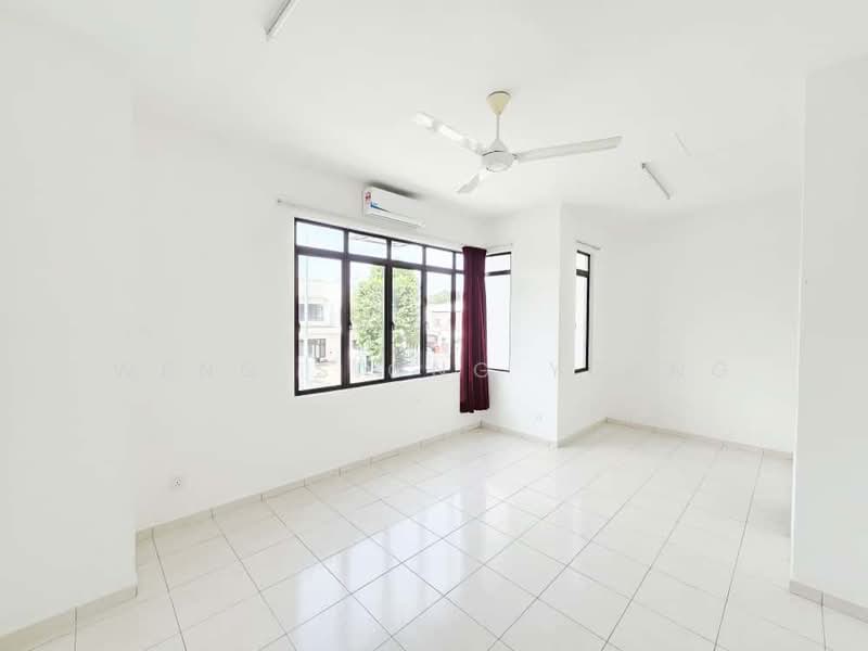 2-storey Terraced House for Sale in Setia Ecohill (Semenyih) - Dexter Yeong - Living Room - PropertyGuru.com.my