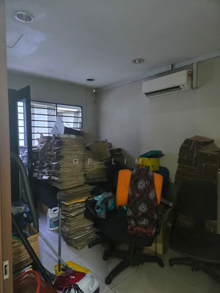 Shop / Office for Sale in Port Klang (Pelabuhan Klang) (Selangor) - GP Lim - Interior - PropertyGuru.com.my