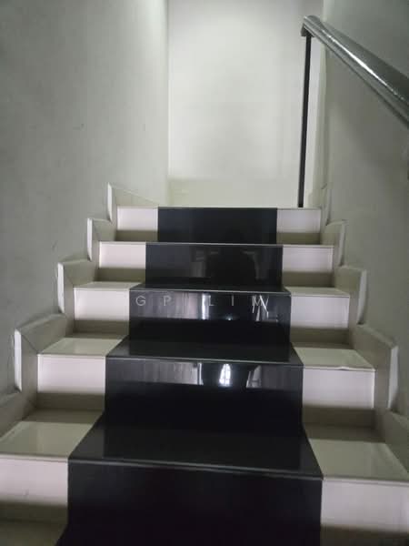 Shop / Office for Sale in Port Klang (Pelabuhan Klang) (Selangor) - GP Lim - PropertyGuru.com.my