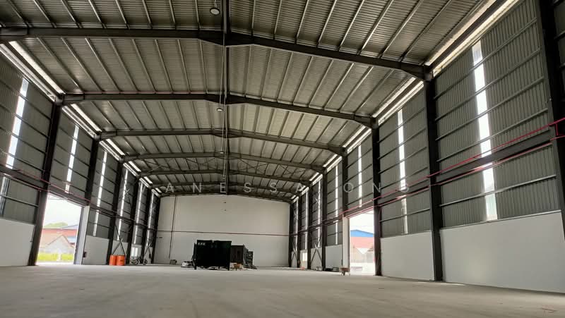 Factory for Rent in Kampung Baru Sungai Buloh (Sungai Buloh) - Vanessa Ong - Interior - PropertyGuru.com.my