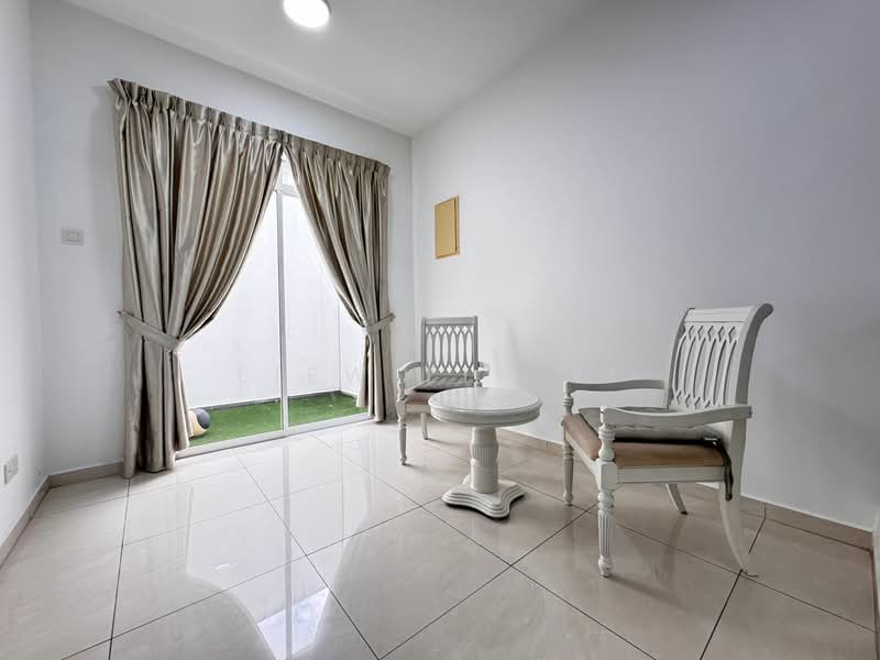 Cluster House for Rent in Horizon Hills (Iskandar Puteri (Nusajaya)) - Liew Lih Yi - Living Room - PropertyGuru.com.my
