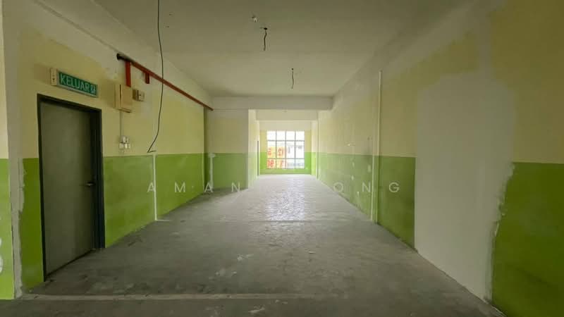 Shop for Sale in Taman Cheras Perdana (Cheras) - Amanda Ong - Corridor - PropertyGuru.com.my