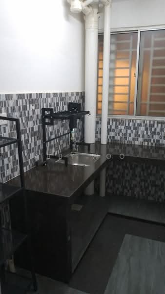 Service Residence for Rent at Sentrovue - Abby Woo - Kitchen - PropertyGuru.com.my
