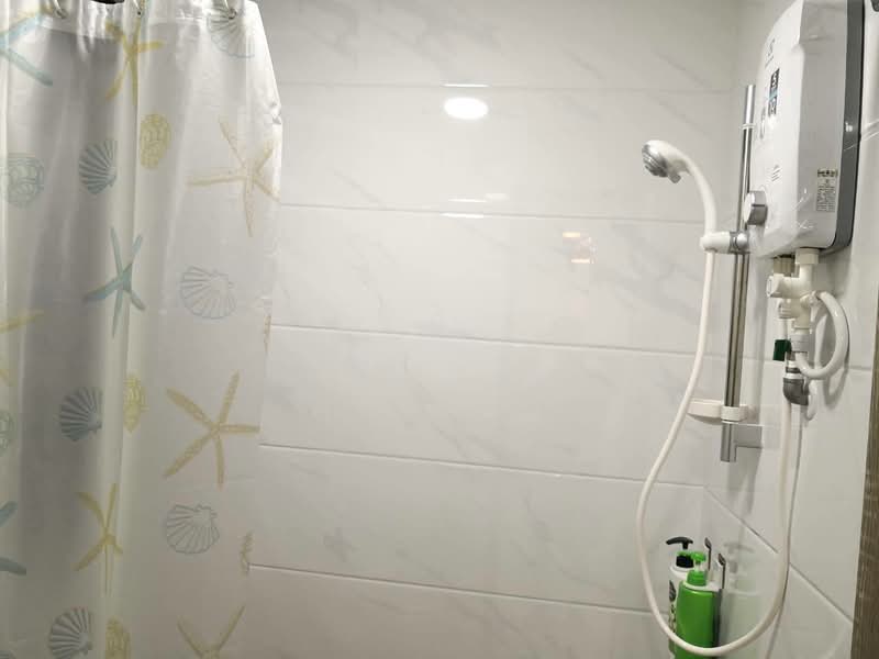 Service Residence for Sale at Country Garden Central Park - Sze Lee - Bathroom - PropertyGuru.com.my