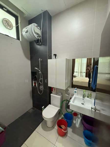 Semi-Detached House for Sale in Johor Bahru (Johor) - Helen Mok - Bathroom - PropertyGuru.com.my