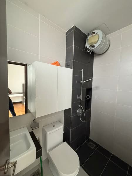 Semi-Detached House for Sale in Johor Bahru (Johor) - Helen Mok - Bathroom - PropertyGuru.com.my