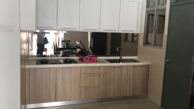 One Sentral Serviced Residence untuk Untuk Disewa - RM 2,200 /bulan, Apr 2026 - Kitchen - PropertyGuru.com.my