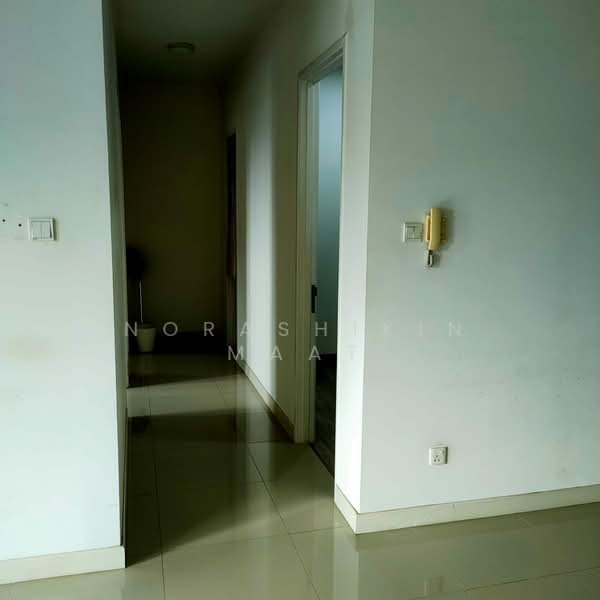 Condominium for Sale at Scenaria @ North Kiara Hills - Norashikin Maat - Corridor - PropertyGuru.com.my