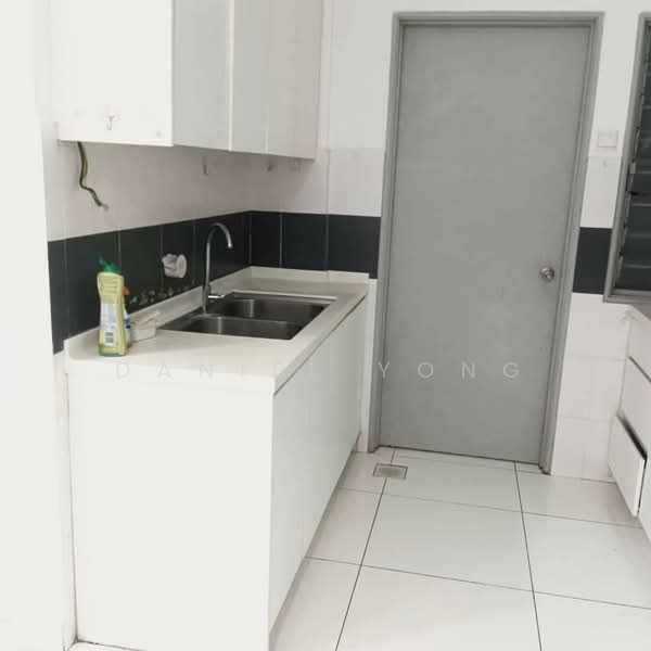 Service Residence for Sale at Twin Tower Residence - Daniel Yong - PropertyGuru.com.my