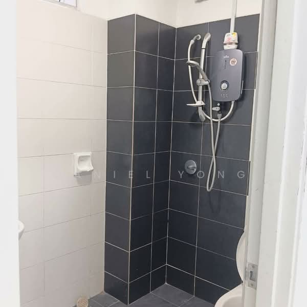 Service Residence for Sale at Twin Tower Residence - Daniel Yong - PropertyGuru.com.my