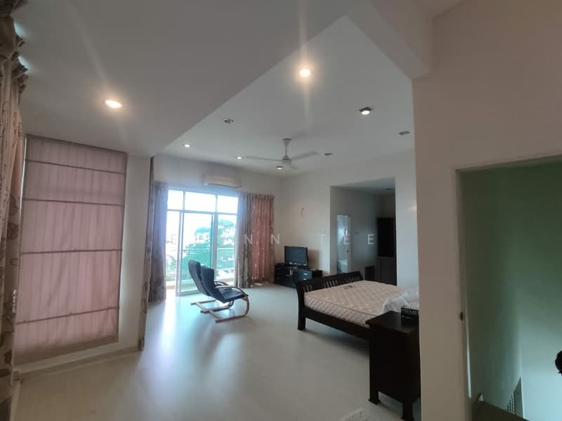 Semi-Detached House for Sale in Teluk Kumbar (Penang) - Elynn Tee - Living Room - PropertyGuru.com.my