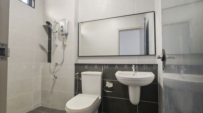 2-storey Terraced House for Sale in Elmina (Shah Alam) - Sufian Kamaruddin - Bathroom - PropertyGuru.com.my